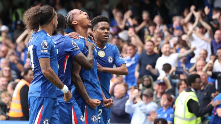 Chelsea stoop to boring Arsenal level as Joao Pedro shines in scarcely deserved victory over Fulham Chelsea stoop to boring Arsenal level as Joao Pedro shines in scarcely deserved victory over Fulham