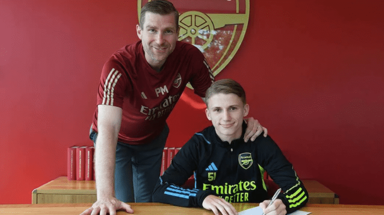 Released Arsenal player to sign for Portuguese 1st-tier club Released Arsenal player to sign for Portuguese 1st-tier club