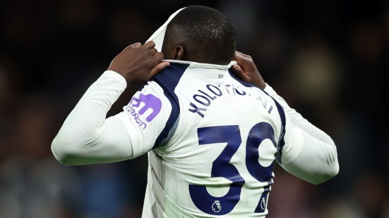 Jamie O’Hara rages at ‘crap’ Tottenham in furious rant – but ‘world-class’ moment could save them from relegation disaster Jamie O’Hara rages at ‘crap’ Tottenham in furious rant – but ‘world-class’ moment could save them from relegation disaster