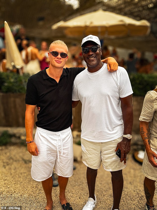 Erling Haaland and Michael Jordan cross paths in the Mediterranean as fans joke Norway striker ‘looks like a minion’ next to basketball legend Erling Haaland and Michael Jordan cross paths in the Mediterranean as fans joke Norway striker ‘looks like a minion’ next to basketball legend